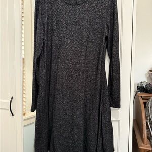 Old Navy Long-Sleeve Dress